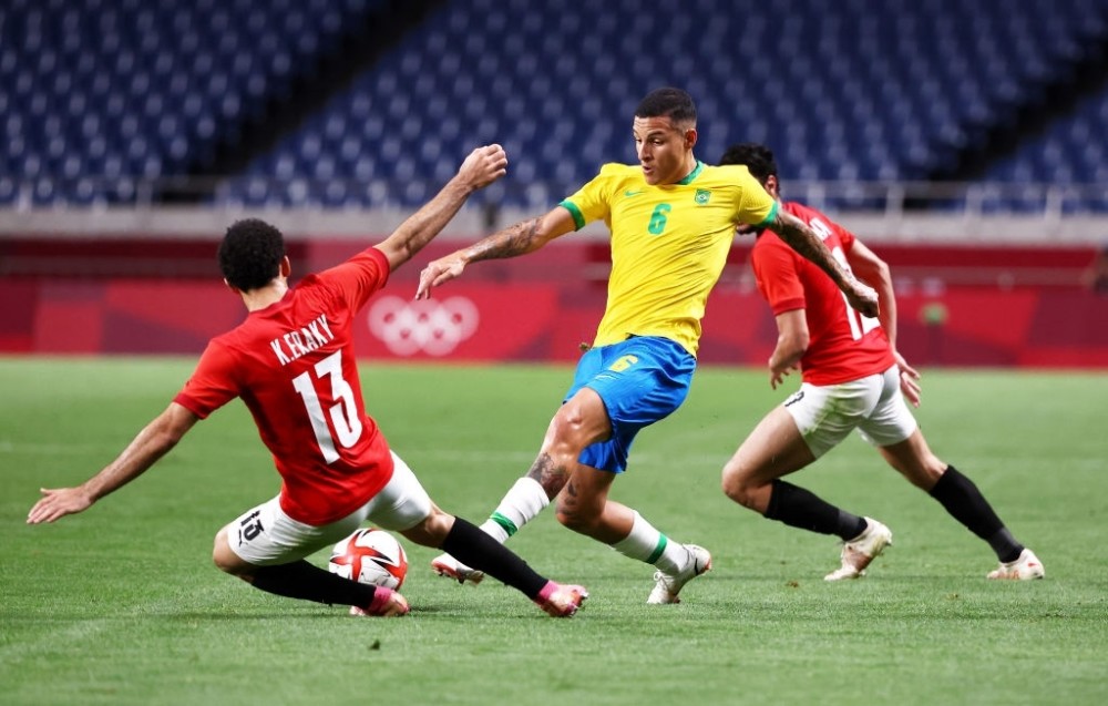 包含意大利爆冷西班牙，格纳布里关键制胜的词条