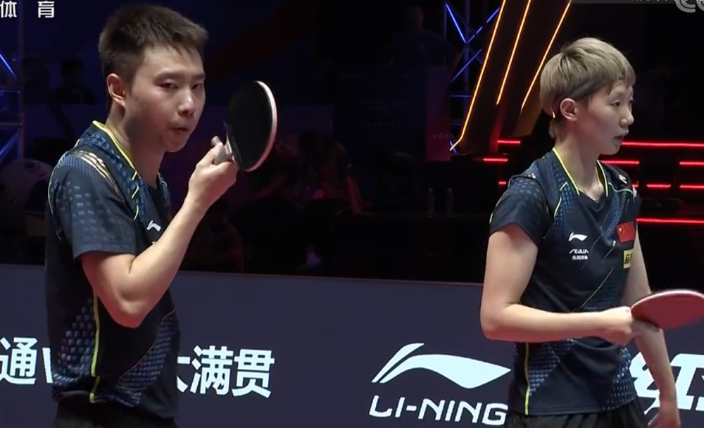 包含史诗对决！体操上演极限翻盘的词条